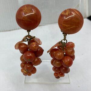 Vtg burning orange lucite grape dangle clip earrings